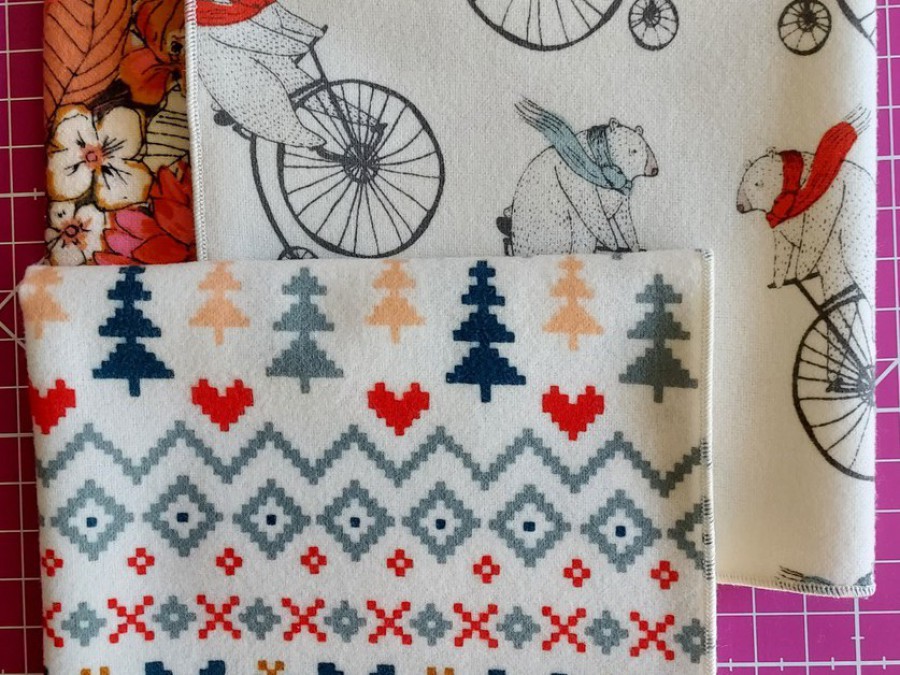 Shopping: OEKO-Tex flannel hankies, small and fun designs